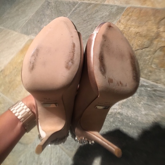 Badgley Mischka Heels - Picture 3 of 6